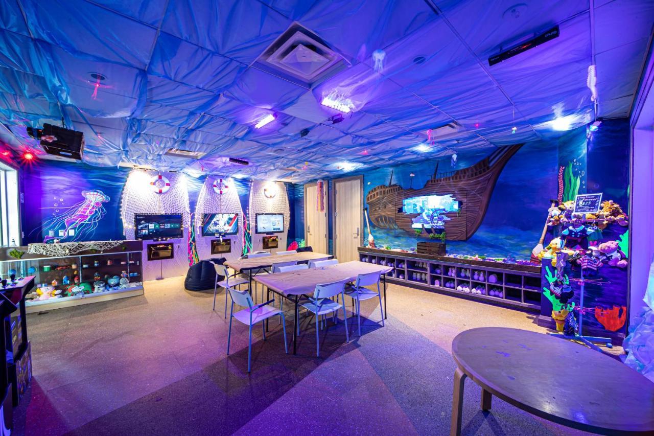 Fabulous Home By Rentyl Near Disney With Private Pool, Movie Room, Themed Rooms & Resort Amenities At Encore Resort - 360B Orlando Eksteriør billede