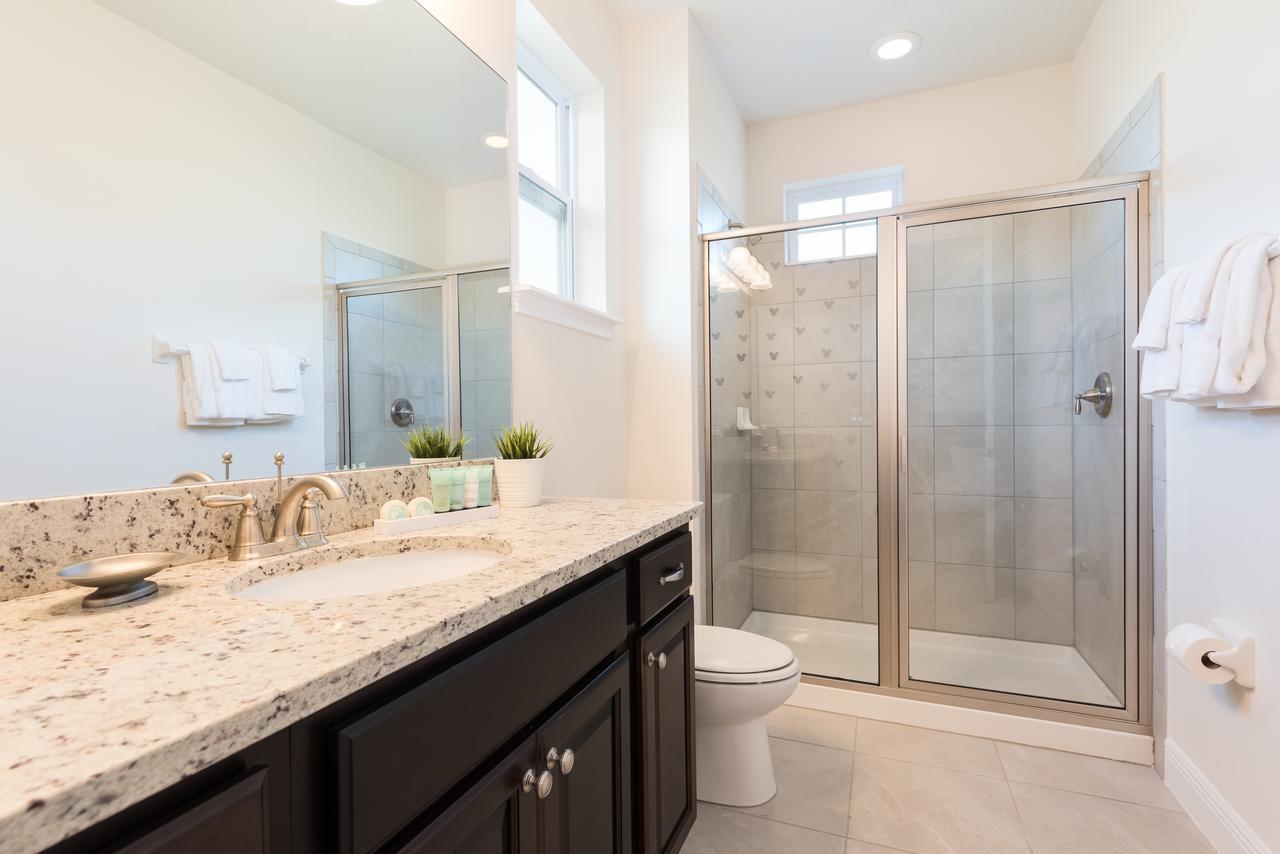 Fabulous Home By Rentyl Near Disney With Private Pool, Movie Room, Themed Rooms & Resort Amenities At Encore Resort - 360B Orlando Eksteriør billede