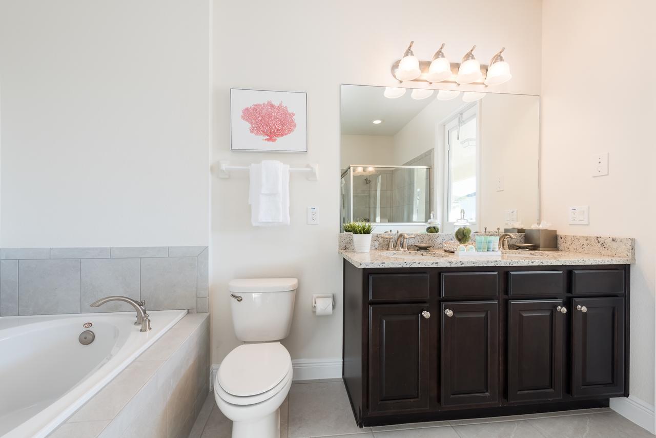 Fabulous Home By Rentyl Near Disney With Private Pool, Movie Room, Themed Rooms & Resort Amenities At Encore Resort - 360B Orlando Eksteriør billede